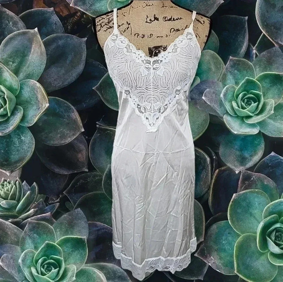 Vintage Warners White Chemise Nightie Slip Dress Medium - Picture 2 of 9